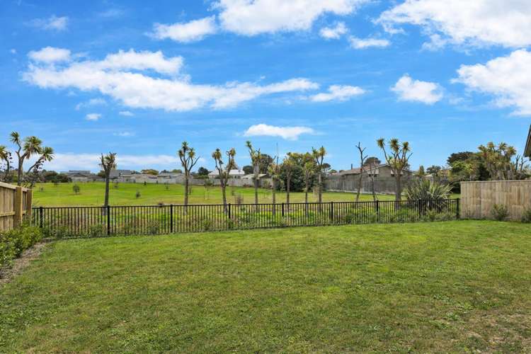 16 Akau Place Bromley_13