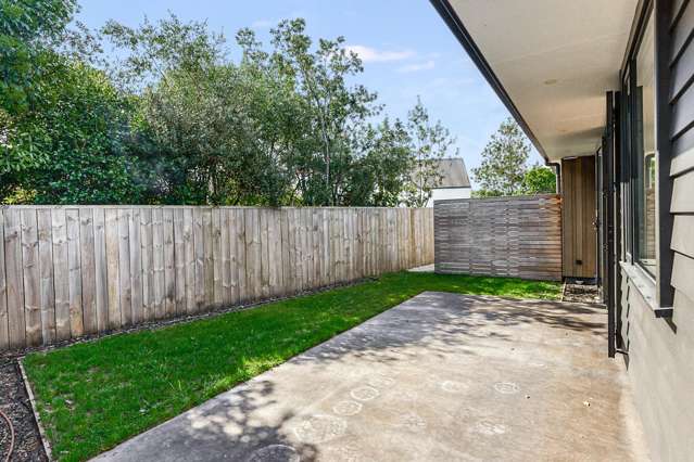1/103 Cambridge Road Hillcrest_1