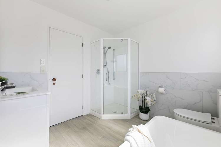 32 Pinehurst Place Wattle Downs_11