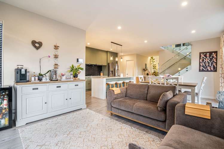 12 Franheim Crescent Orewa_13