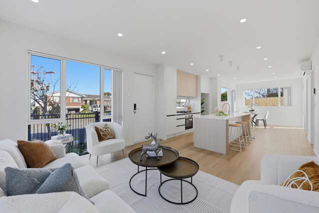 33 Sorrel Crescent Bucklands Beach_2
