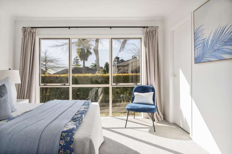 42 Lake Panorama Drive Henderson_10