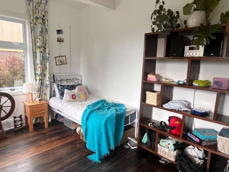 2 Celia Street Redcliffs_11