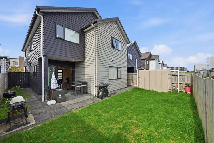 13 Autumn Blaze Street Hobsonville_21