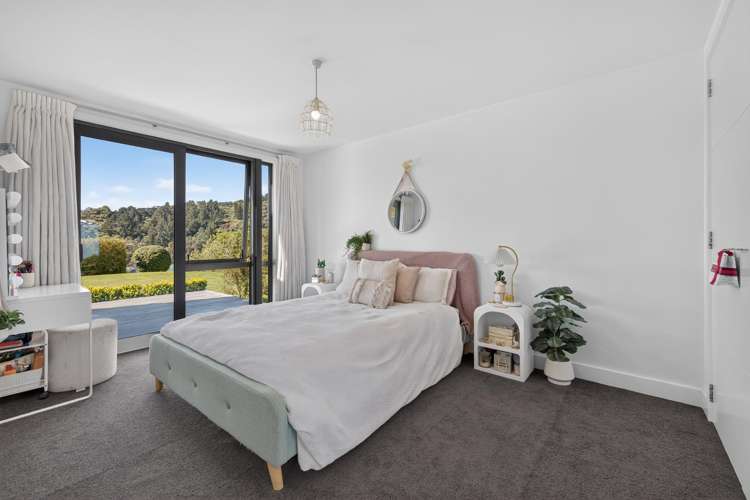 11 Kaioruru Lane Charteris Bay_25