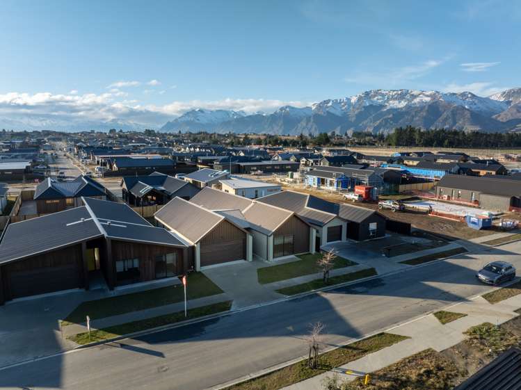 118 Burdon Loop Lake Hawea_29