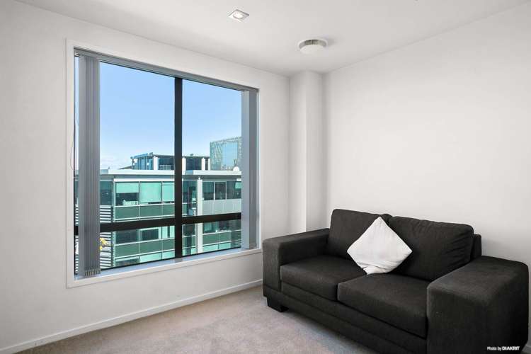 625/8 Dockside Lane Auckland Central_1