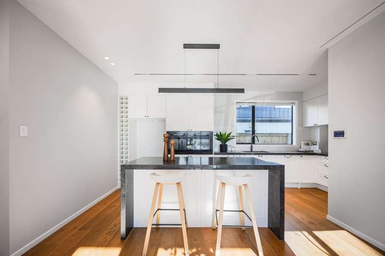 2 Picnic Point Road Hobsonville_4