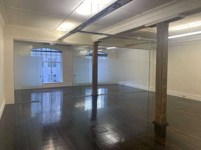 Suite 304/8 Commerce Street Auckland Central_3
