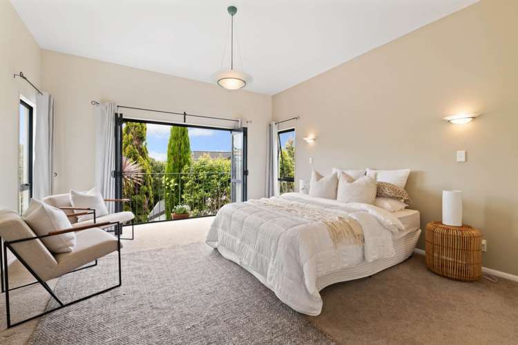 45 Langana Avenue Browns Bay_10