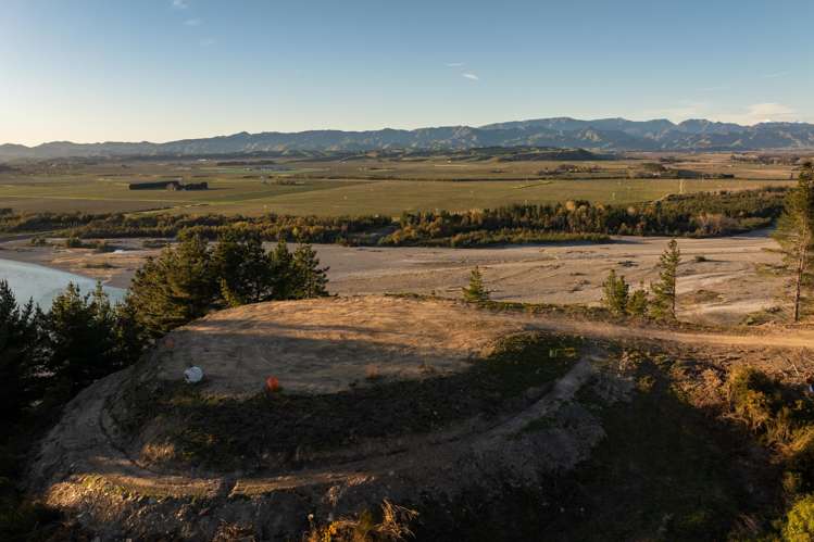 640 Northbank Road Wairau Valley_15