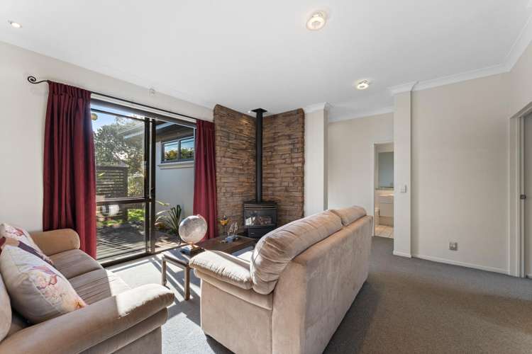 15 Solan Drive Waimauku_11