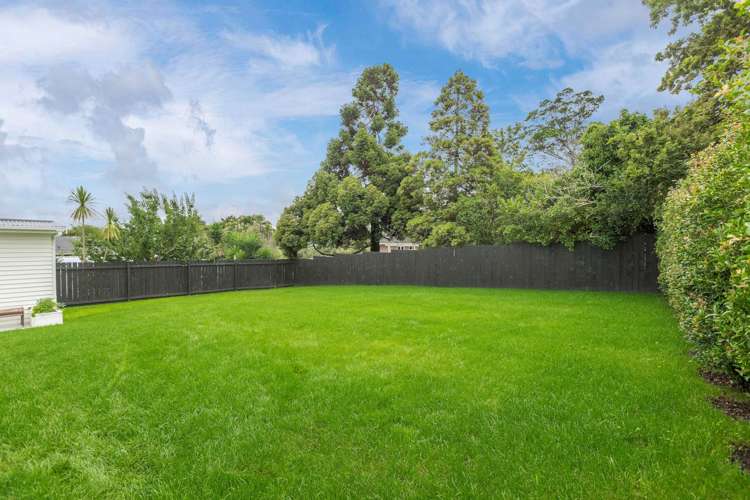 36 Royal View Road Te Atatu South_17