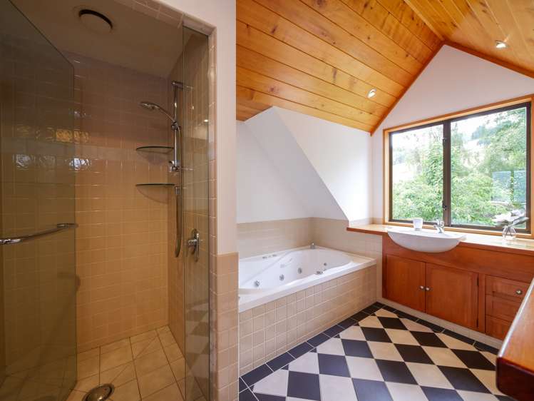 40 Camp Street Broad Bay_17