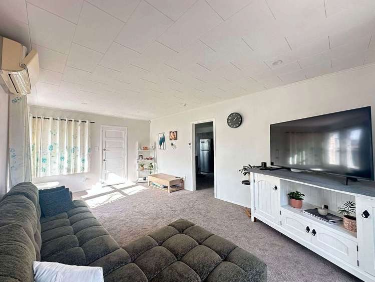 1/11 Royston Street Rosehill_2