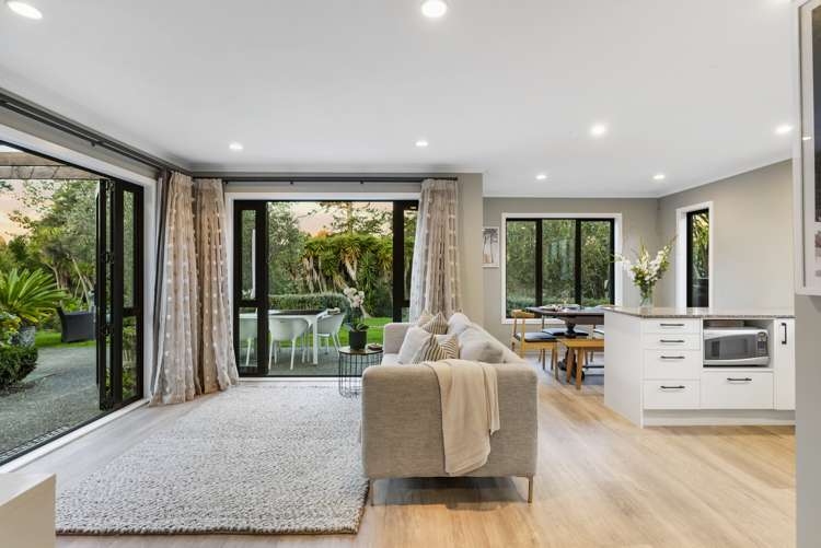 33 Roland Road Greenhithe_12