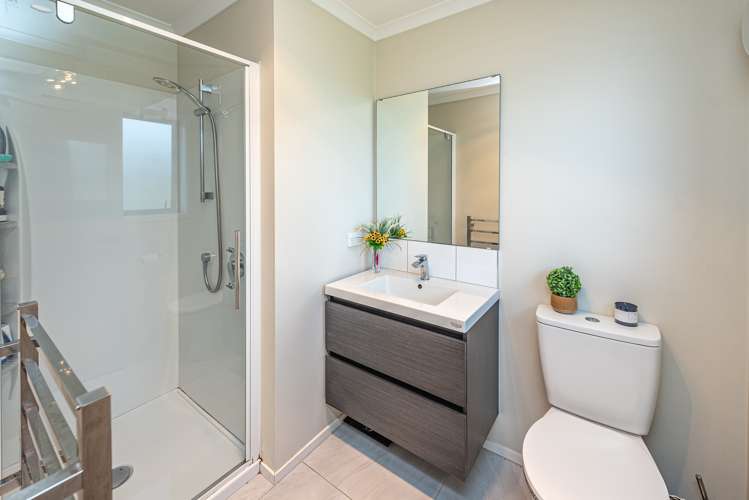 23 Magnolia Crescent Tawhero_12