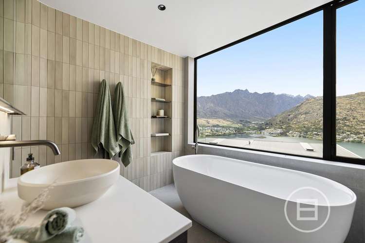 86 Middleton Road Queenstown Hill_17