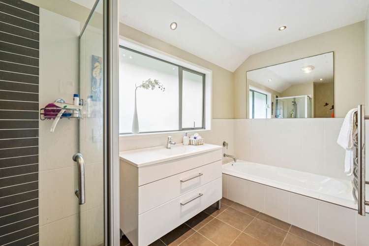 8A Linden Street Mt Roskill_18