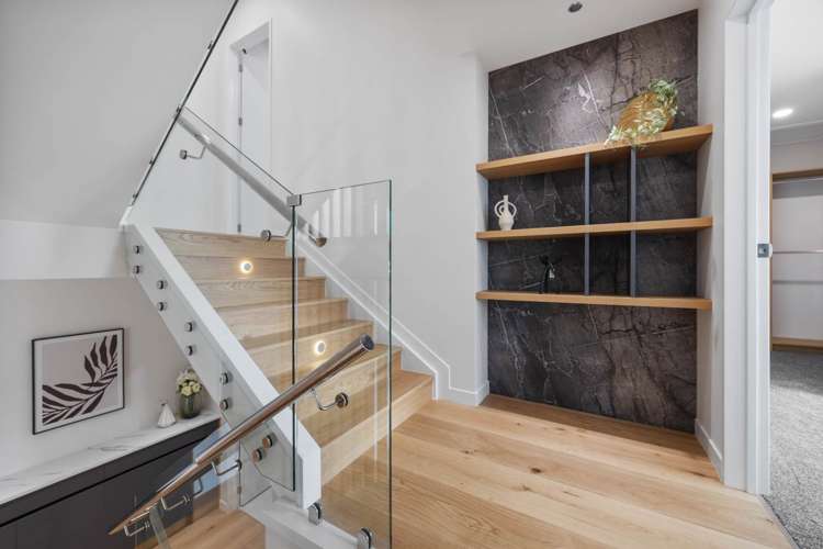 8 Mill Hill Close Flat Bush_25