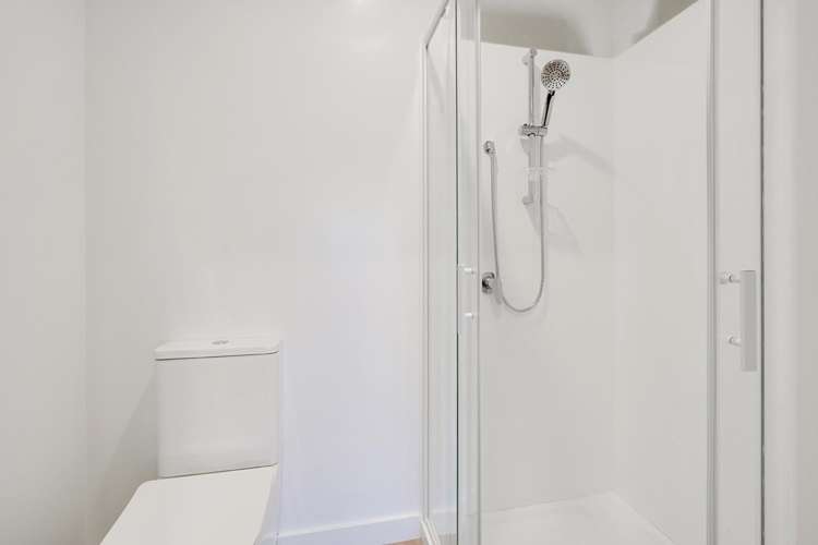 2/146 Old Farm Road Hamilton East_23
