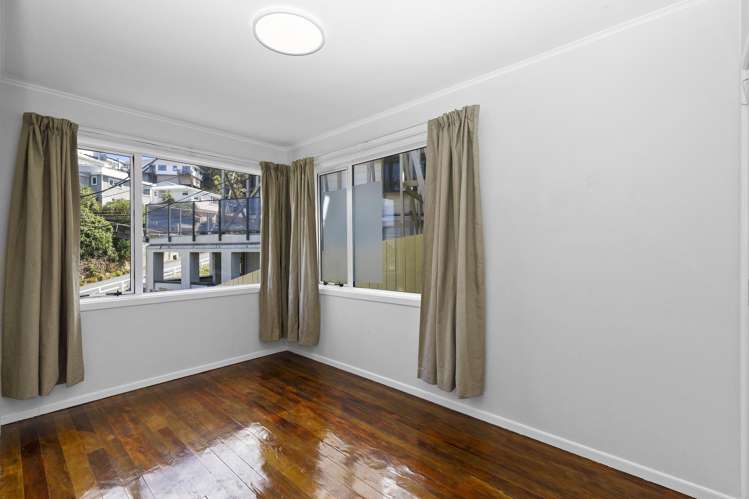 F1/165 Severn Street Island Bay_20