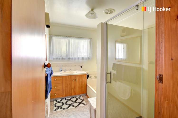 28 Elwyn Crescent Green Island_18