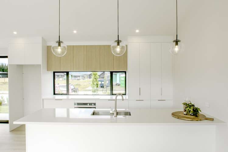 47 Pounamu Avenue Albert Town_5