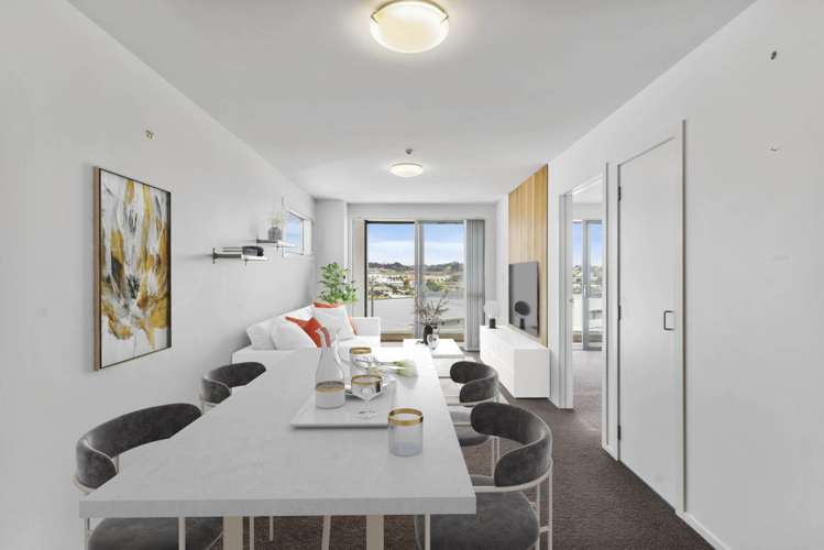 317/17 Link Crescent Stanmore Bay_1