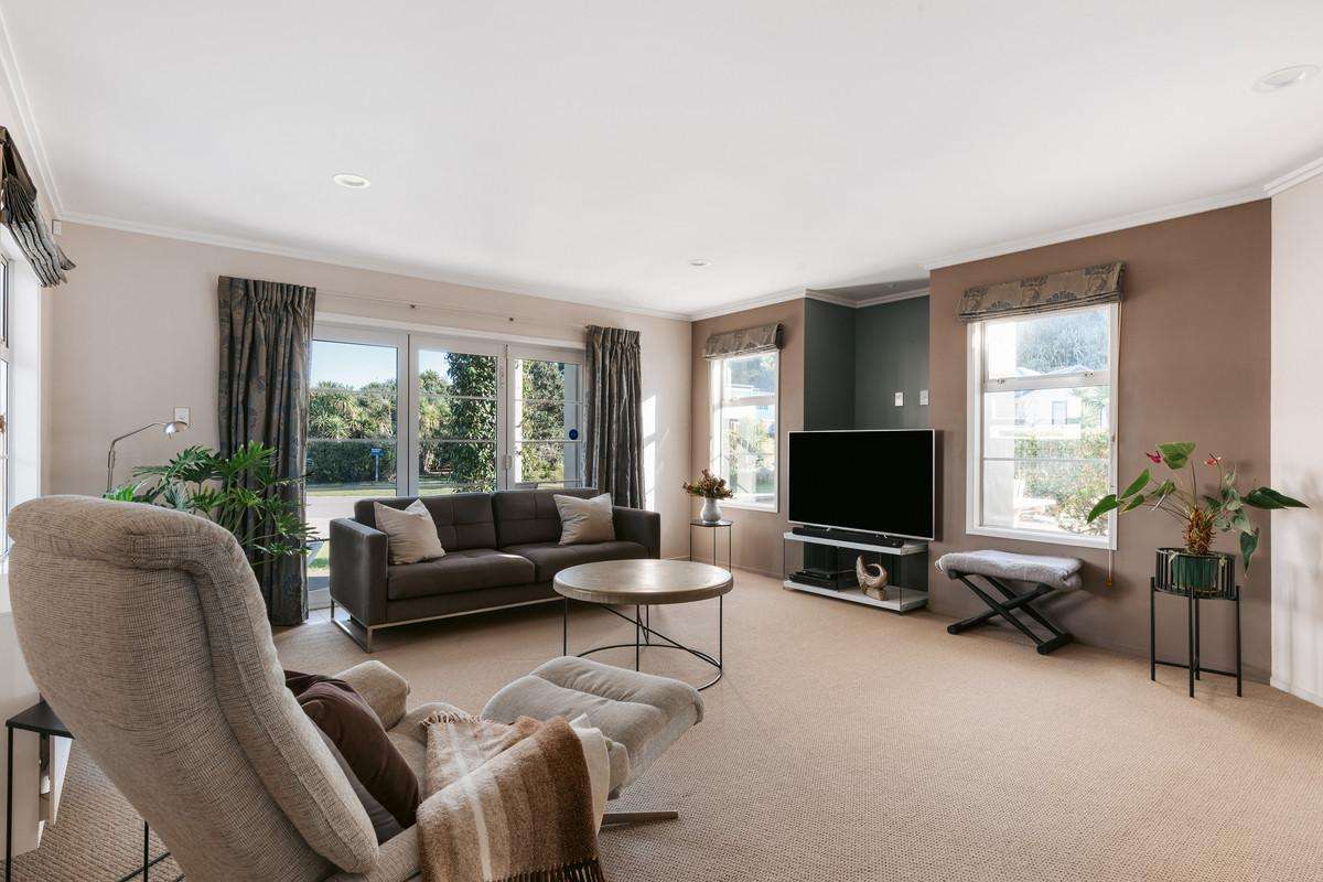 28 Waterways Drive_2