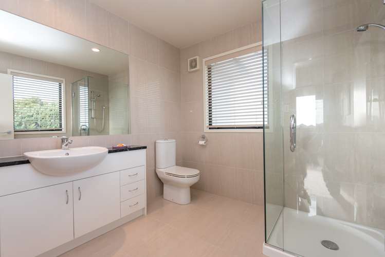 2a Murvale Drive Bucklands Beach_25