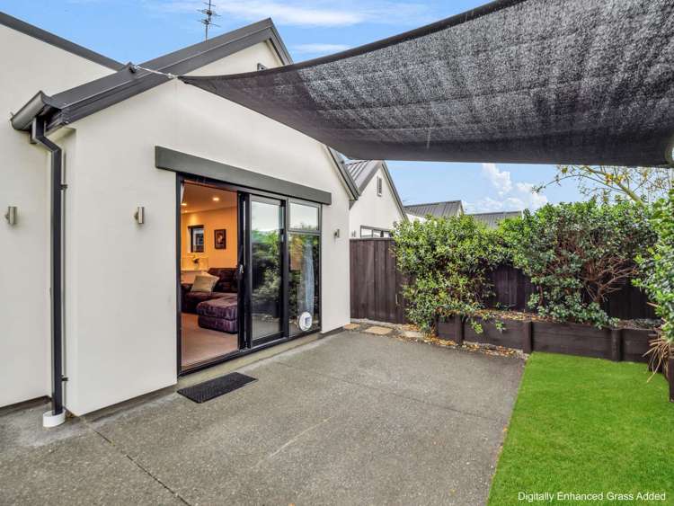 99 Faringdon Boulevard Rolleston_17