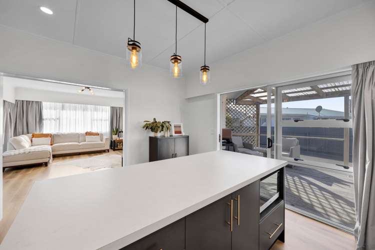 128 Waihi Road Hawera_9
