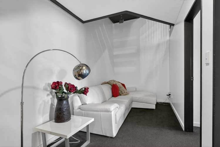 2/38 Bay Street Petone_21