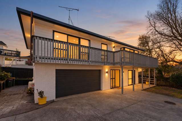 Last Chance at This Brilliant Beachy Beauty!