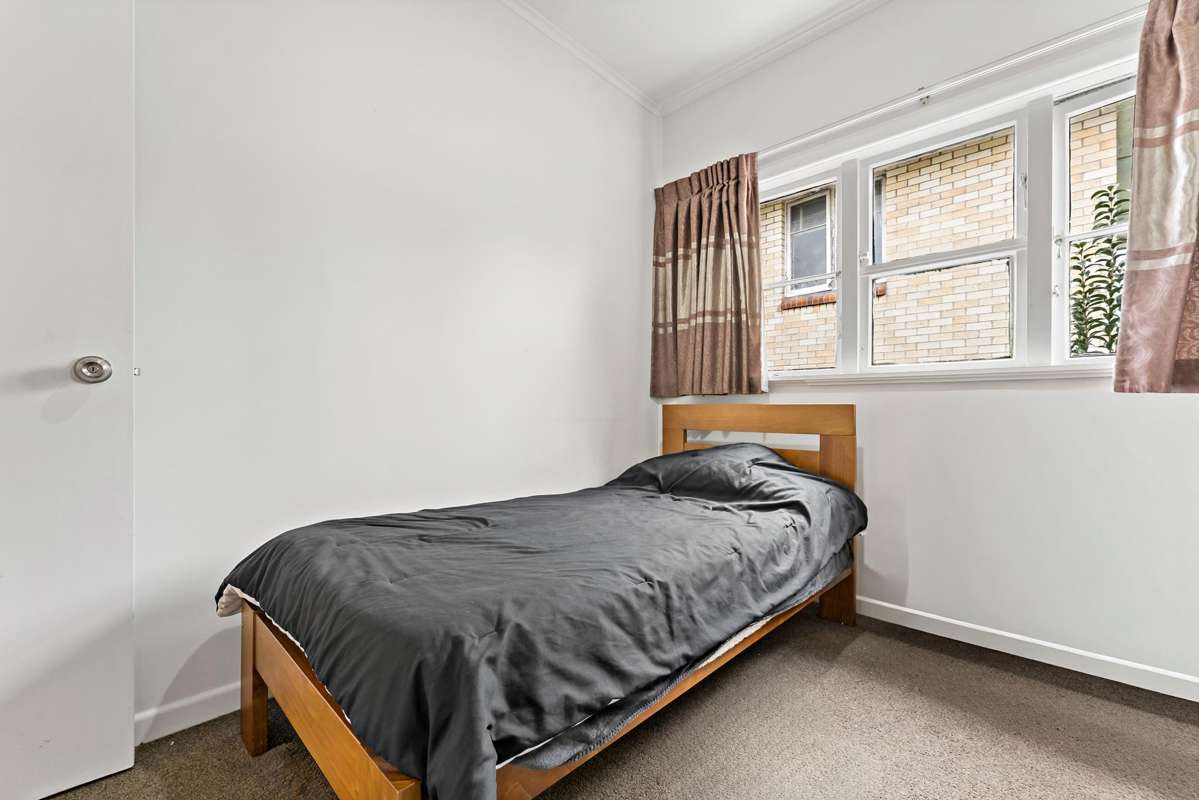 2/886 Dominion Road_2