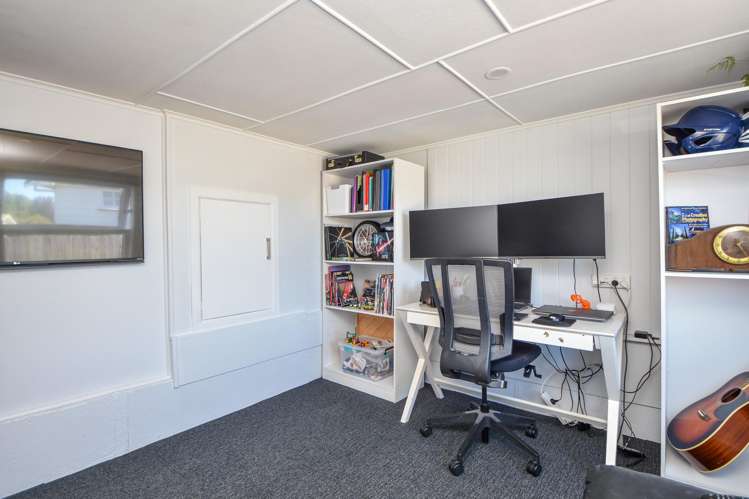 10 Fairbrother Street Carterton_17