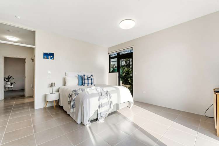 19 Alexander Road Algies Bay_16