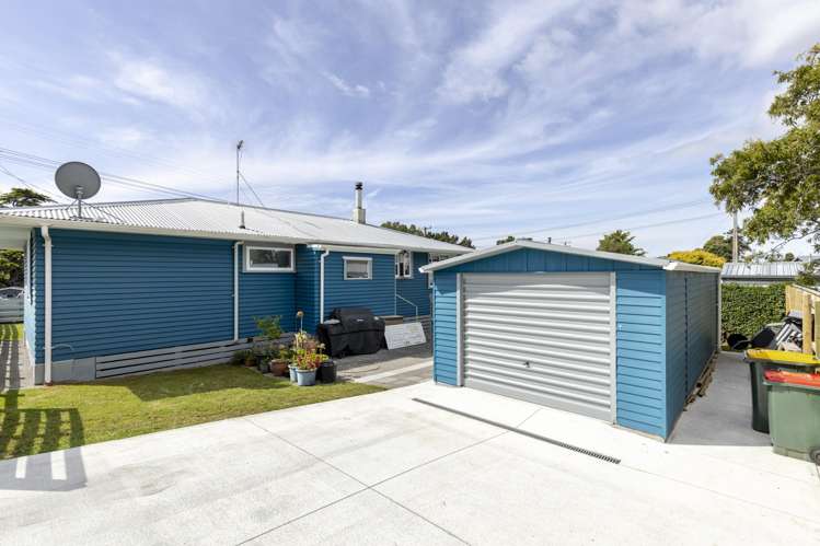 18 Cowling Road Hurdon_20