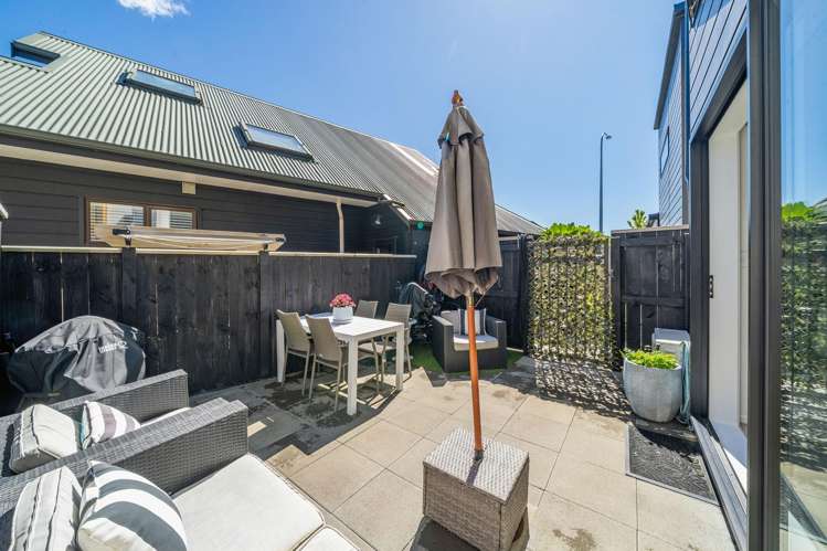 6/90 Knights Road Hutt Central_13