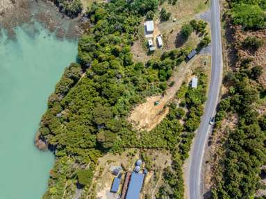 2568 Kaiuma Bay Road_4