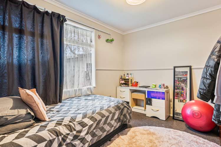 38 Holdsworth Avenue Trentham_12