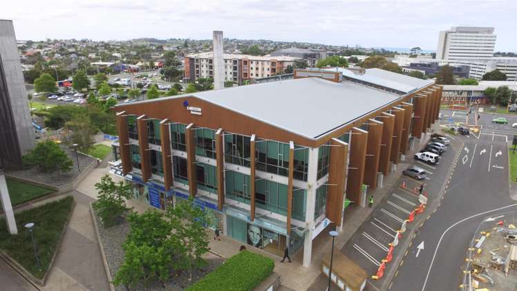 78 Taharoto Road Takapuna_13