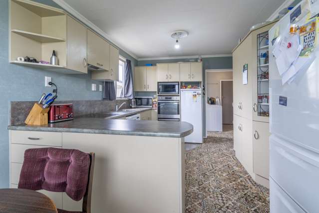 92 Clitheroe Street Otautau_3