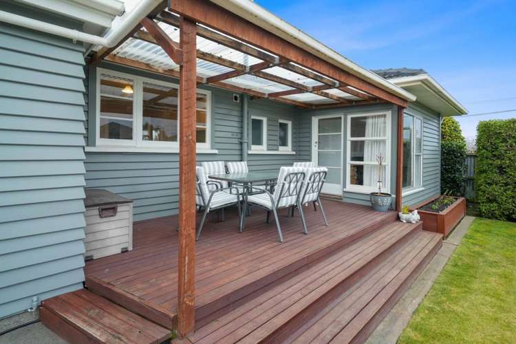 104 Neill Street Hornby_13