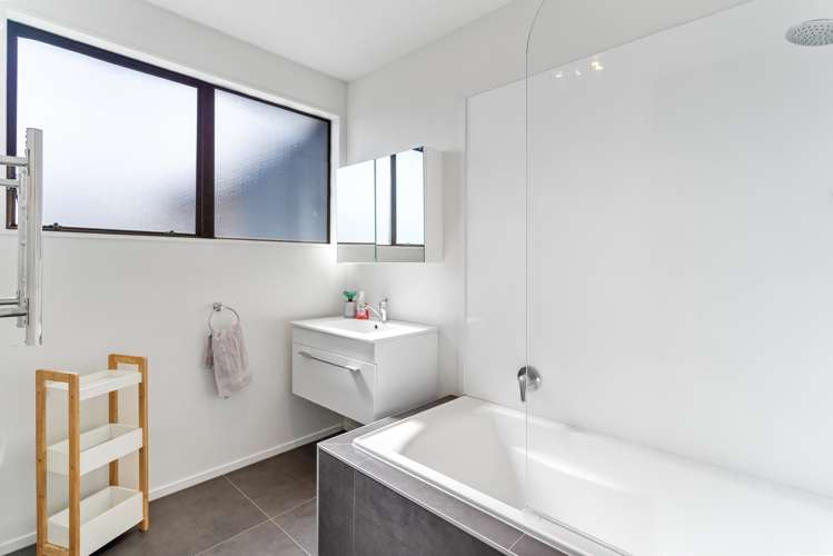 59 Everglade Drive Goodwood Heights_12