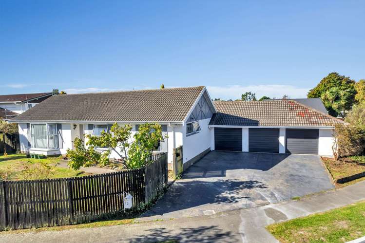 12 Delaware Crescent_0