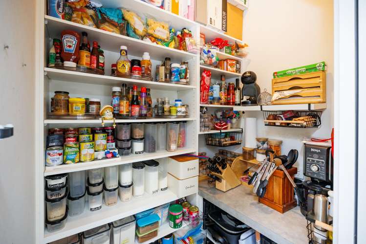 51 Chestnut Close Kelvin Grove_10