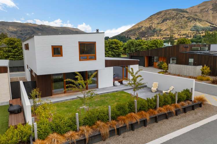 6 Fern Burn Close Wanaka_34