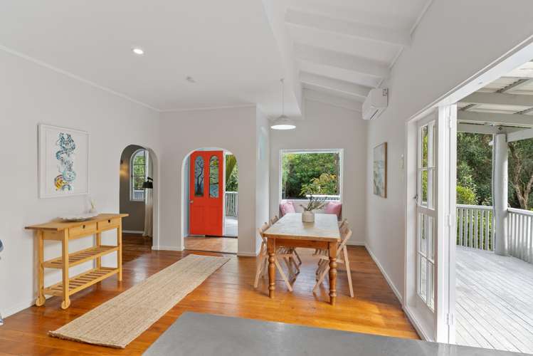 350 Oaia Road Muriwai_1